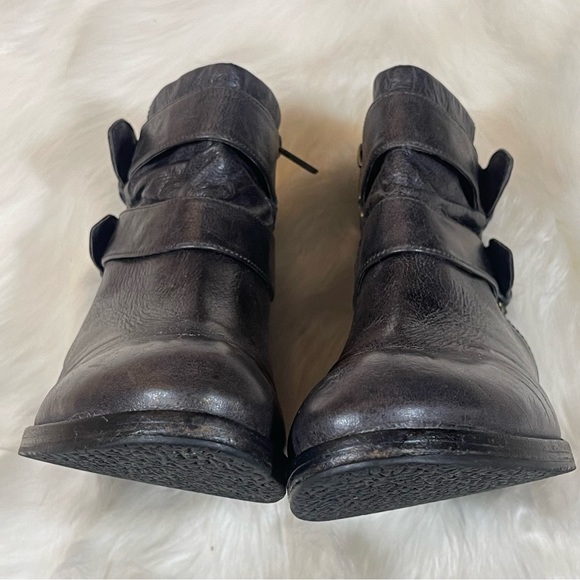 Faryl Robin Dark Grey Gold Studded Leather Booties - Picture 7 of 12
